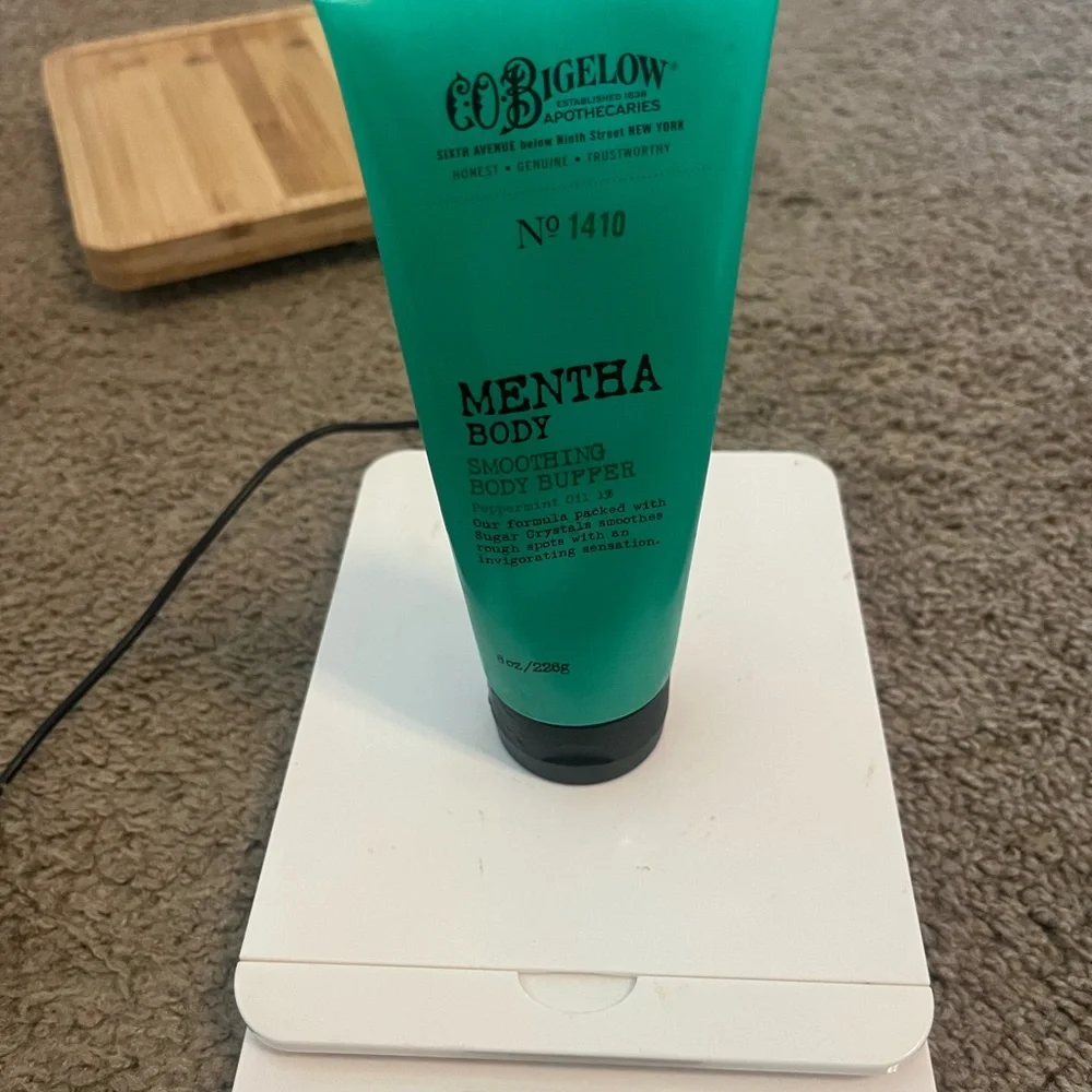 Bath And Body Works Mentha Body CO BIGELOW Smoothing‎ Body Buffer Retired